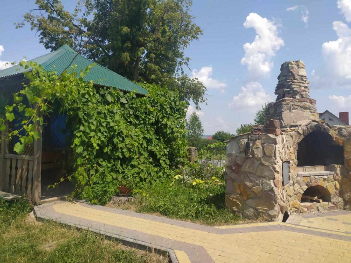 Лісова Пісня Апартаменти Husyatyn المظهر الخارجي الصورة